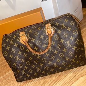 Vintage Louis Vuitton Speedy 35